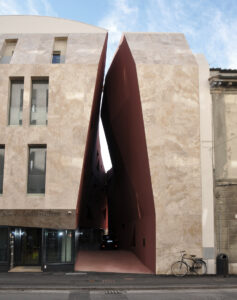 metropolitan_03.1